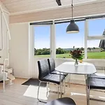 아파트 Sandrine - 400m From The Sea By Interhome *