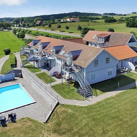 Sandrine - 400m From The Sea By Interhome