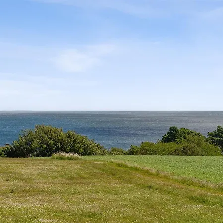 Apartment Sandrine - 400m From The Sea By Interhome Allinge-Sandvig