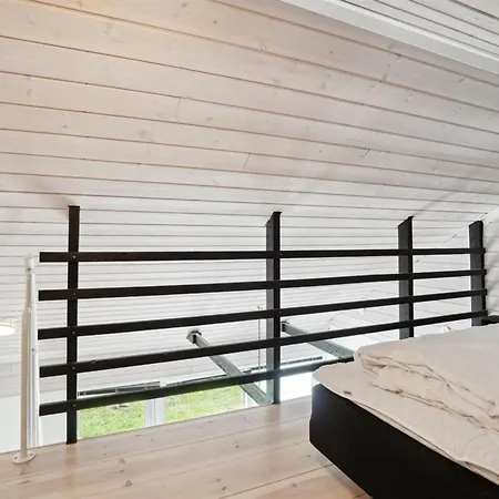 Sandrine - 400m From The Sea By Interhome