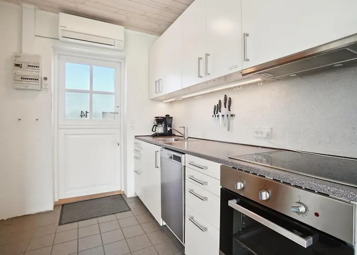 Sandrine - 400m From The Sea By Interhome Allinge-Sandvig